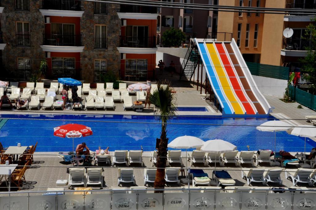 Club Dena Aparthotel