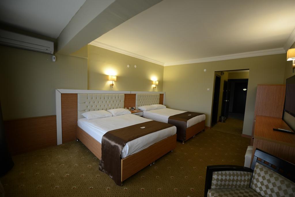 Hotel Airport 3*