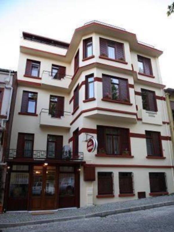 Hotel Hippodrome 3*
