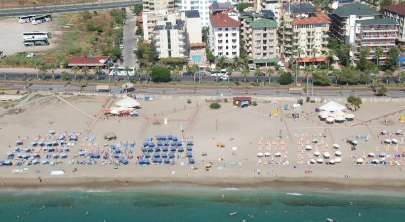 Hotel Kleopatra Celine 3*