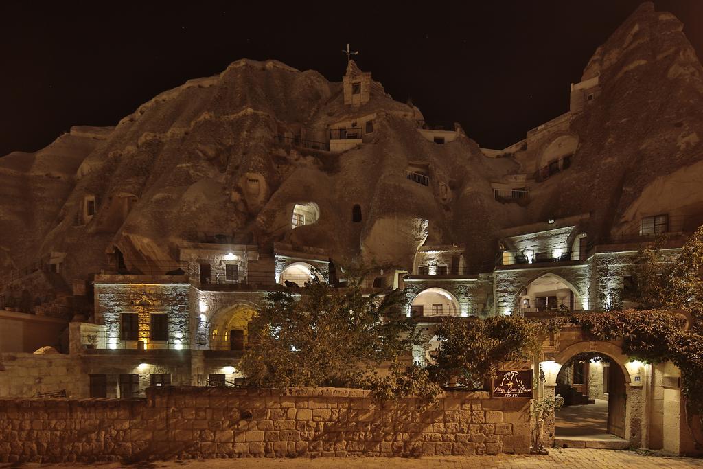 Hotel Village Cave House 2*
