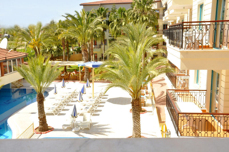 Cinar Family Suite Hotel Side