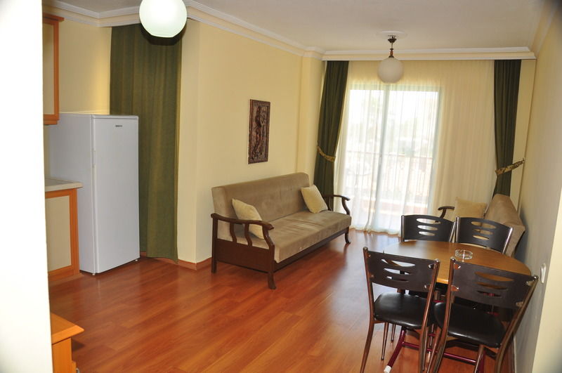 Hotel Cinar Family Suite Hotel Side 3*