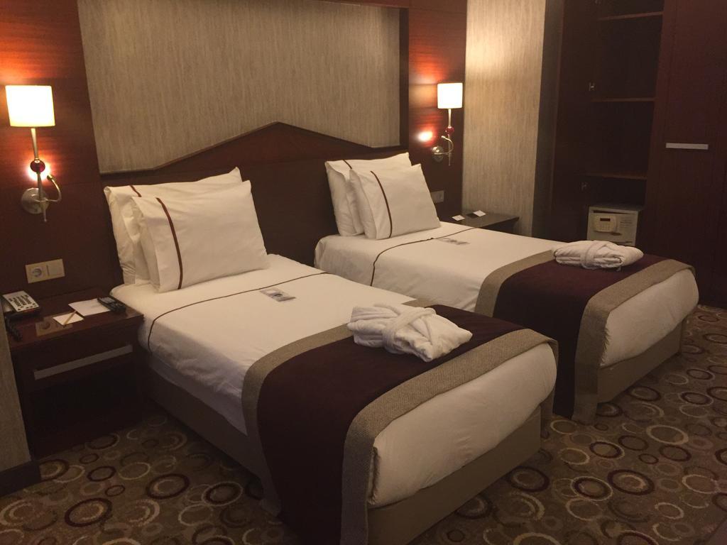 Hotel Taksim Gonen