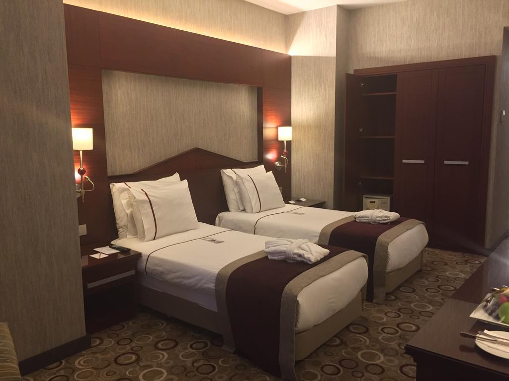 Hotel Taksim Gonen 4*