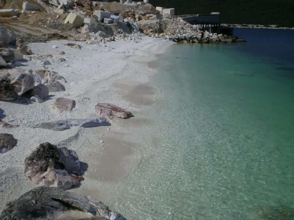 Hotel Mola *