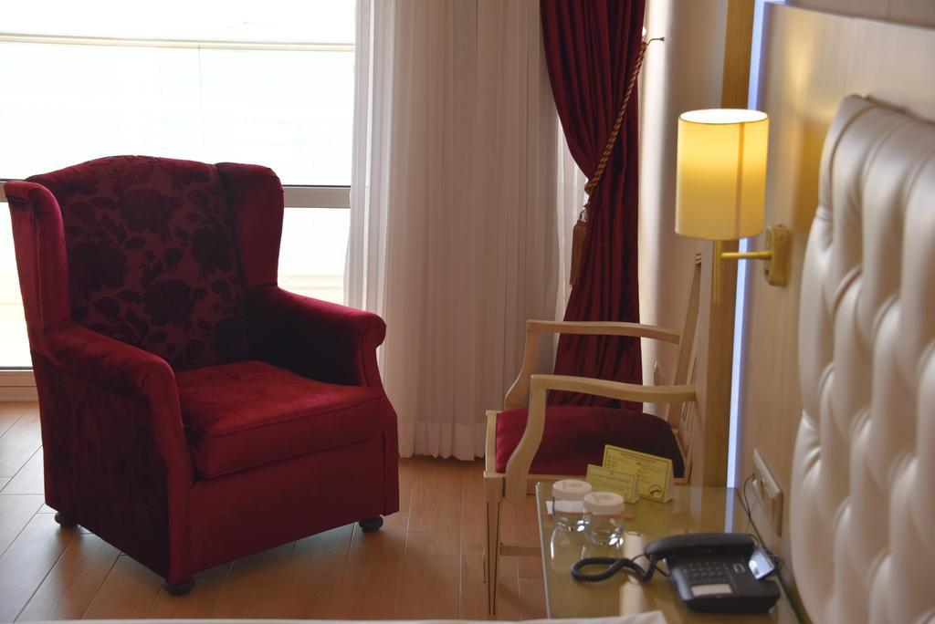 Ege Hotel Izmir