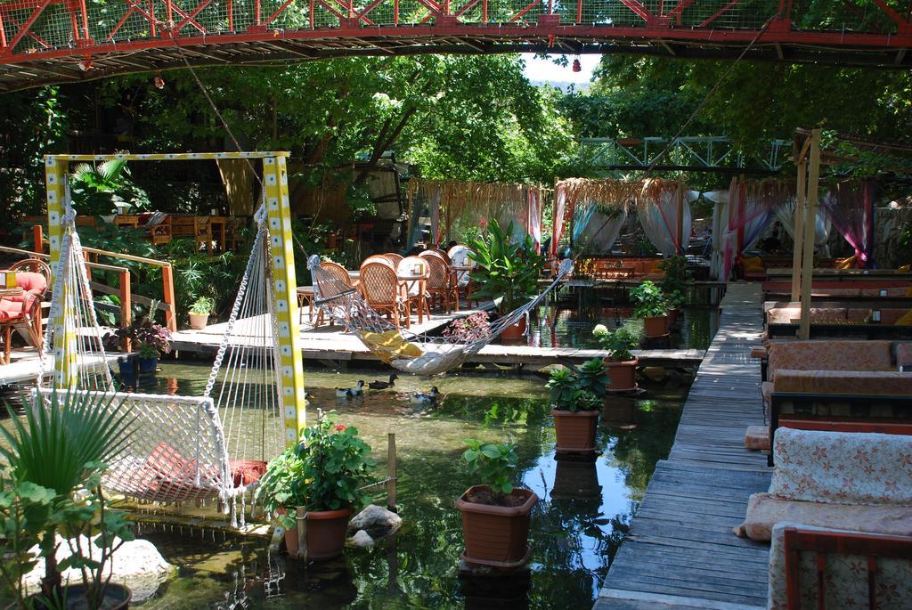 Arikanda River Garden Hotel