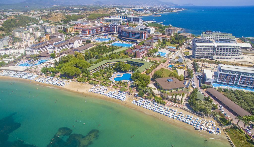 Resort Lonicera World