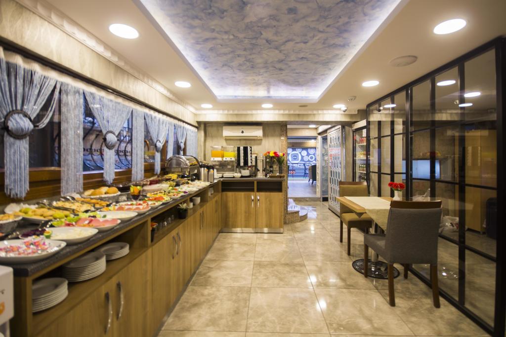 Hotel Bestur *