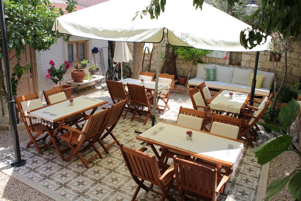 Lilyum - Tas Ev Bed & Breakfast