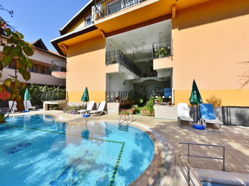 Hotel Mandalinn 3*