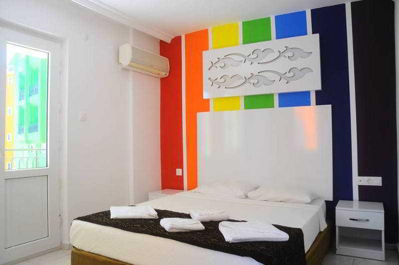 Blue Family Club Apartment Side