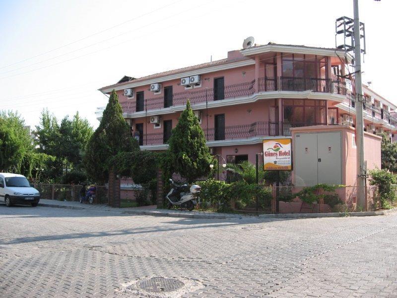 Gunes Hotel 3*