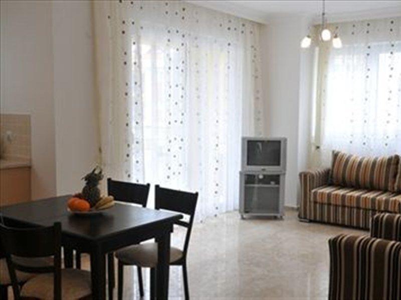 Hisar Garden Apartment *