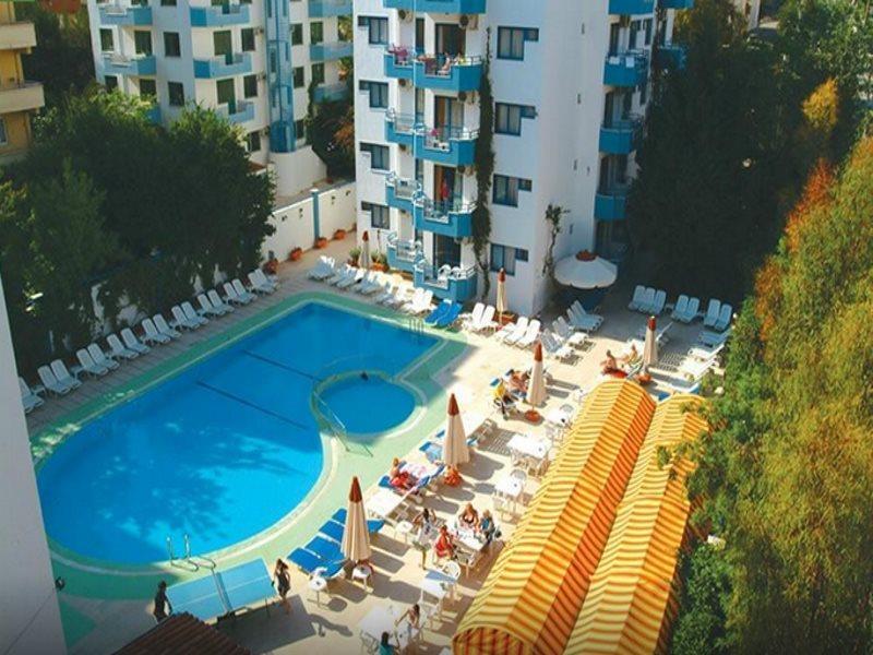 Melis Apartment *