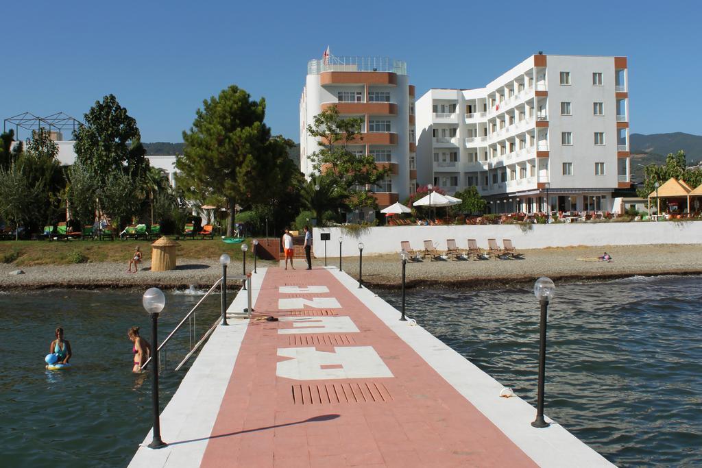 Rena Hotel 3*