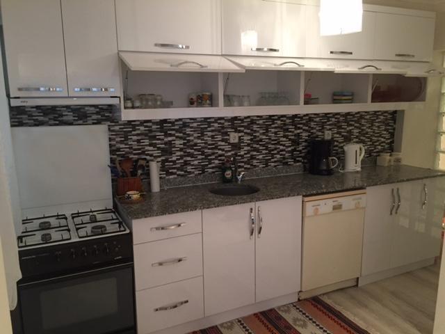Sude Apartment *