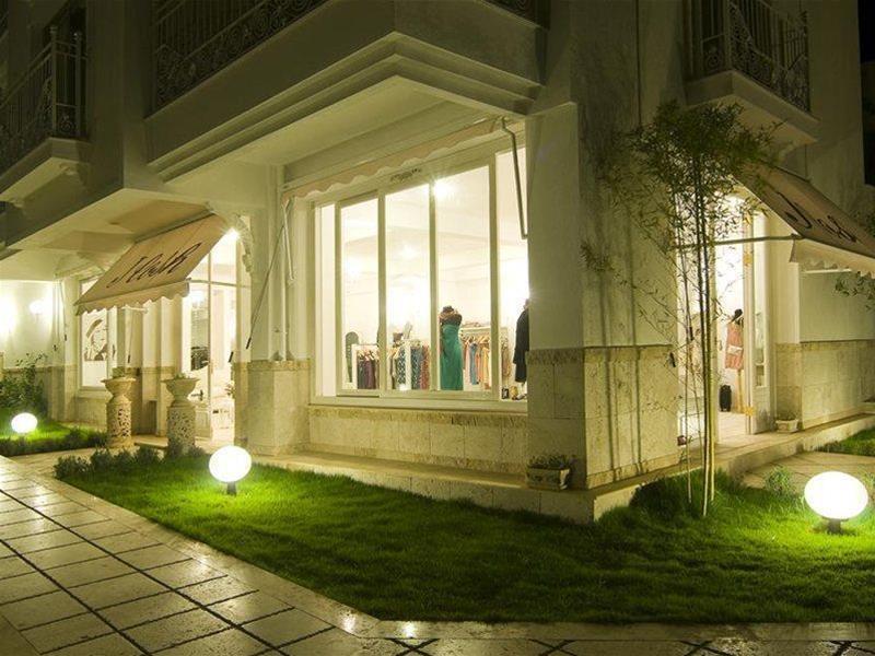 Hotel Golden Gate 2*