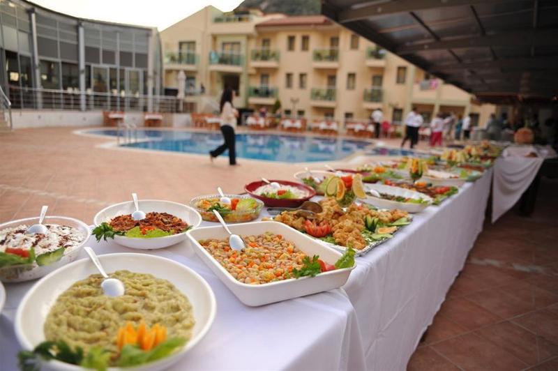 Belcehan Resort 3*