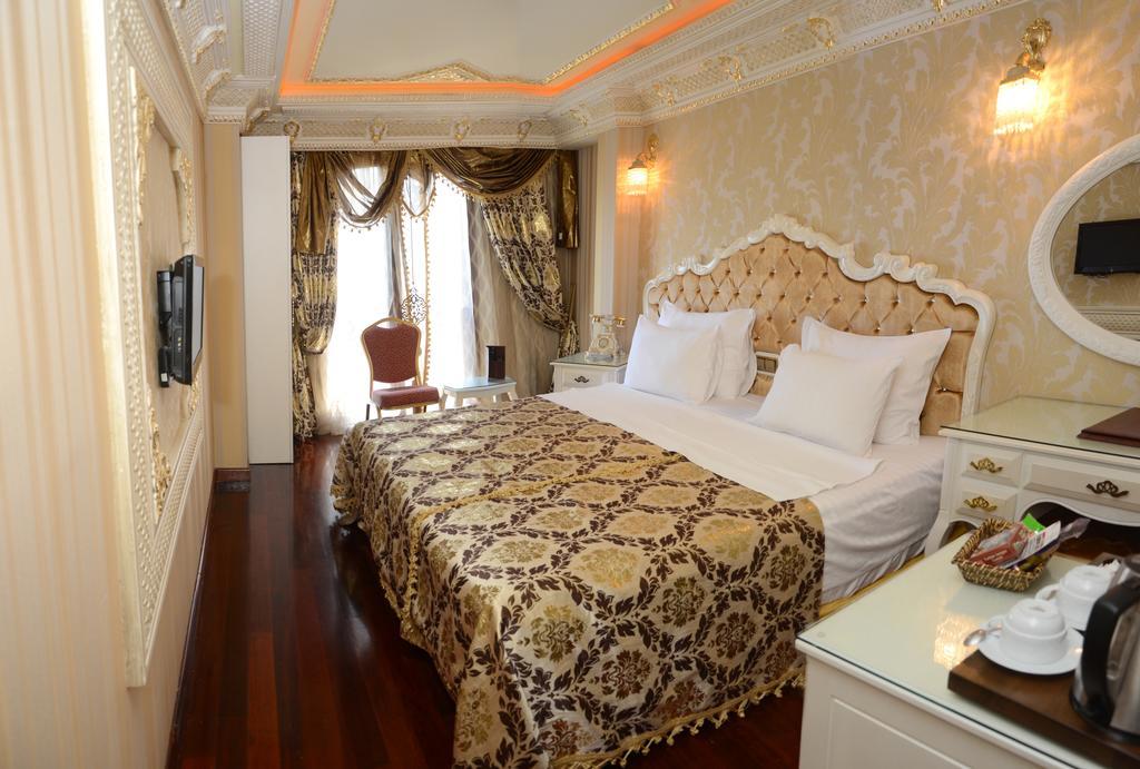 Deluxe Golden Horn Sultanahmet Hotel 4*
