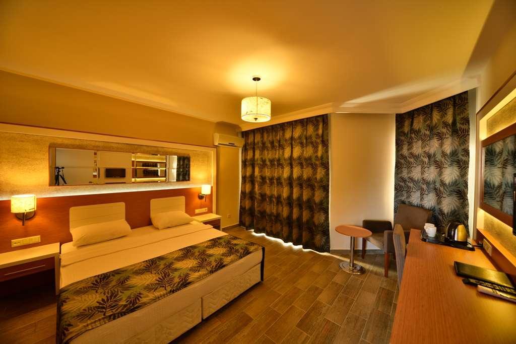 Dolphin Family Hotel Alanya