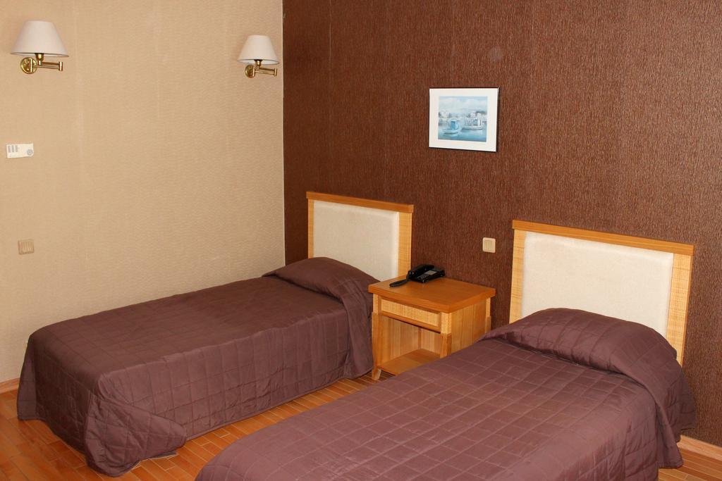 Rena Hotel 3*