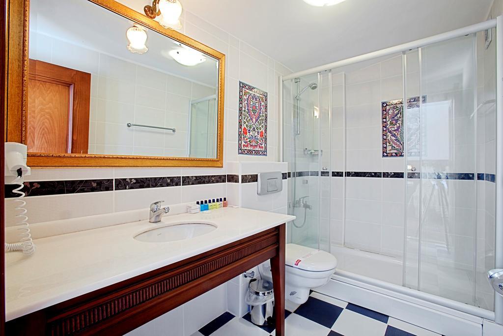 Hippodrome Hotel 3*
