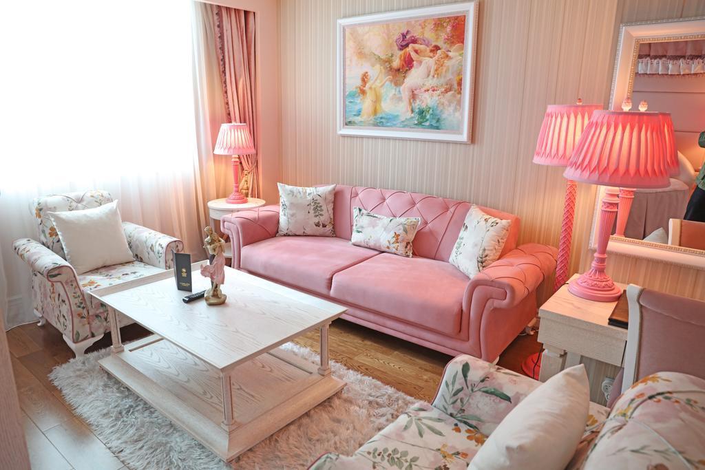 Hotel Latanya