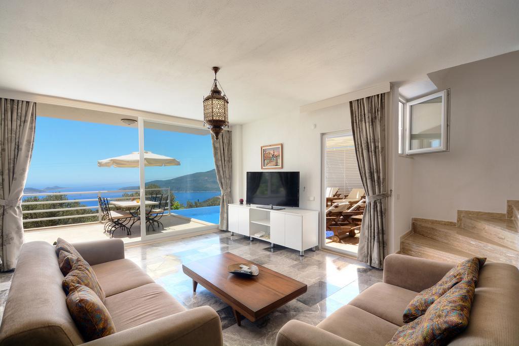 Private Seckin Villa *