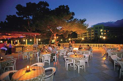 Hotel Corinthia Club