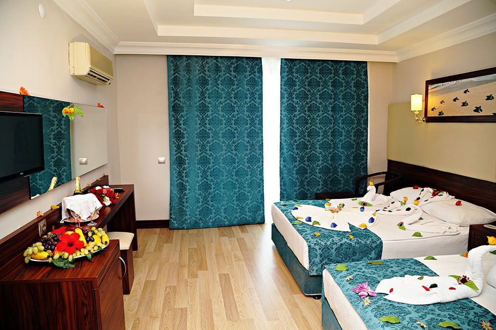 Caretta Relax Hotel 4*