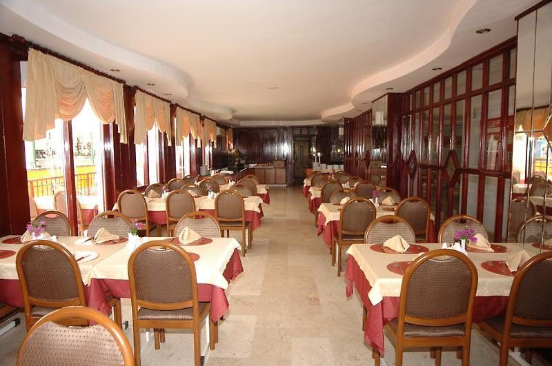 Kleopatra Celine Hotel 3*