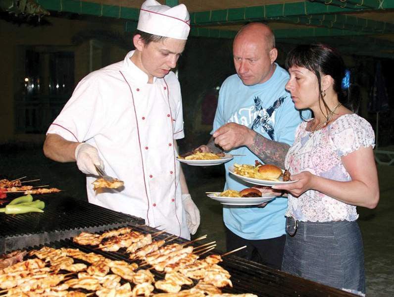 Esra And Family Hotel Didim