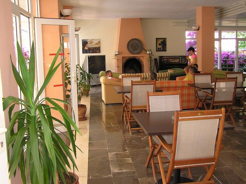 Hotel Begonville (adults Only)