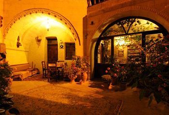 Inn Kismet Cave House