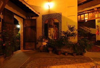 Kismet Cave House Inn