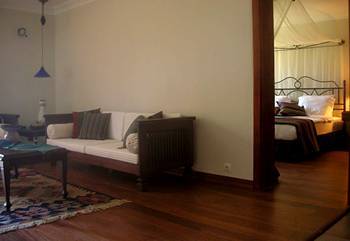 Hotel Serendip Select