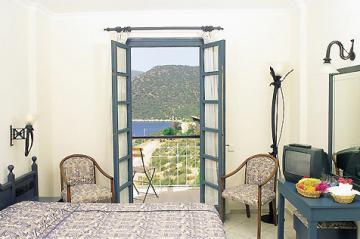 Club Phellos Hotel