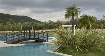 Country house Konvoy & The Country Club