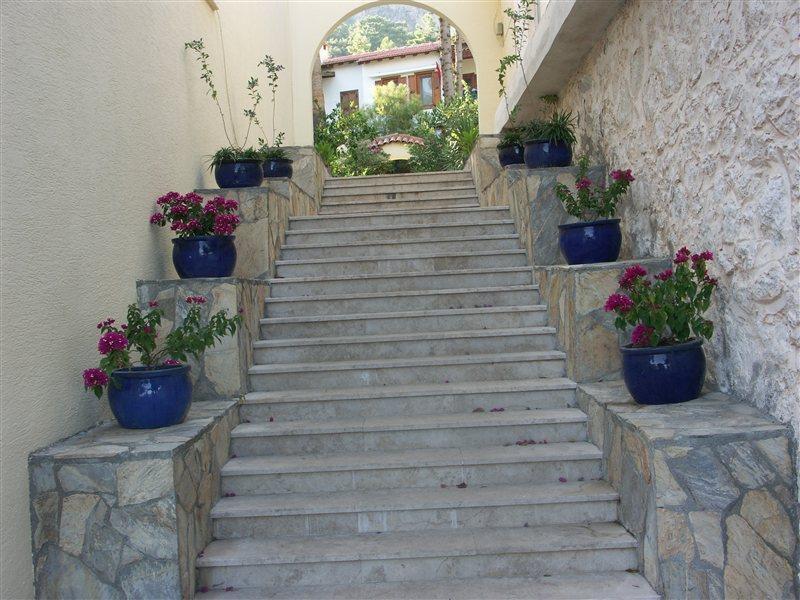 Barbaros Beach Hotel 3*