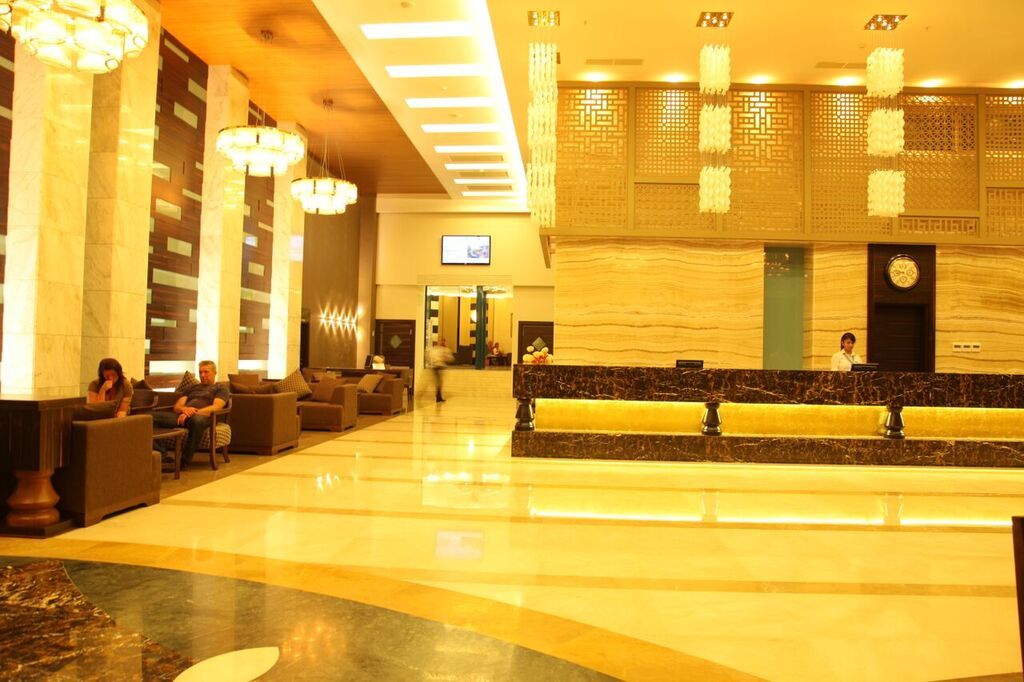 Resort Queen's Park Le Jardin 5*