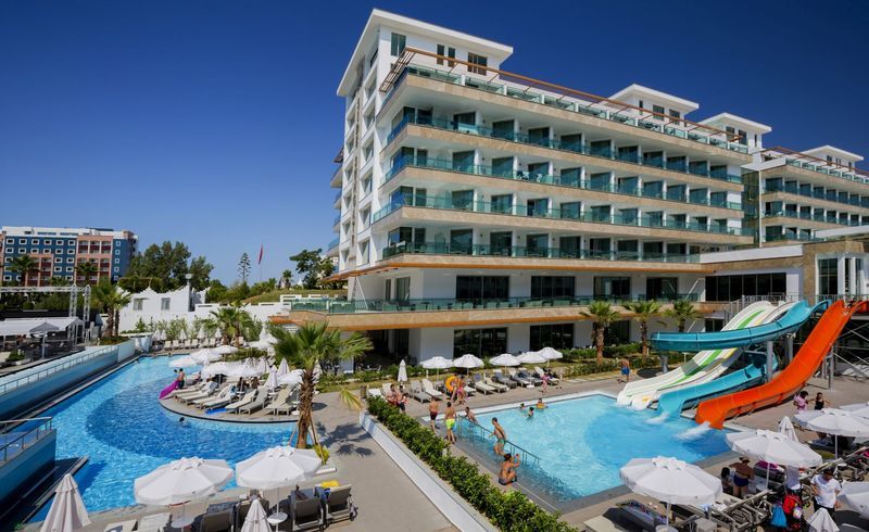 Hotel Sunport 5*