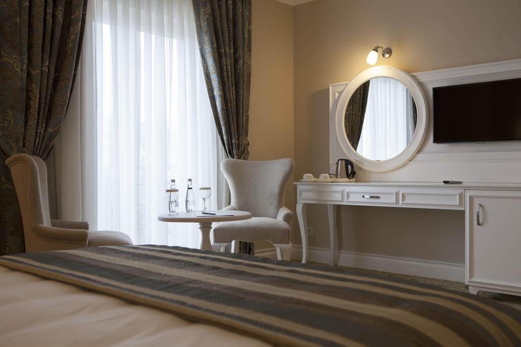Hotel Luxor Garden 4*