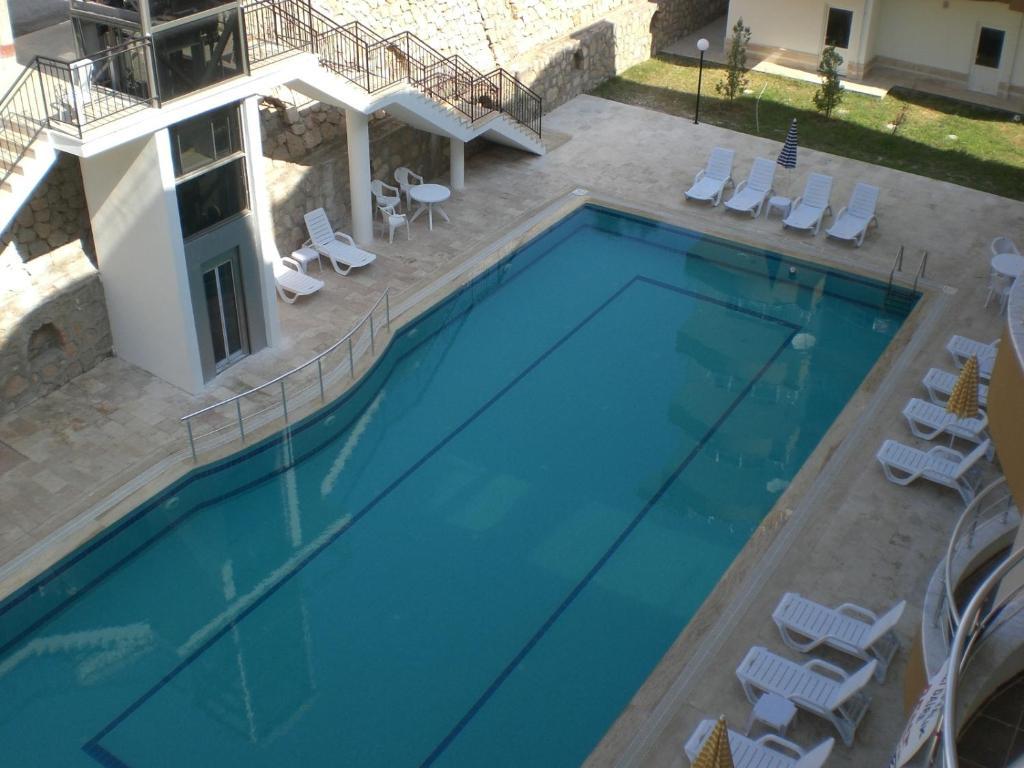 Golden Life Hotel