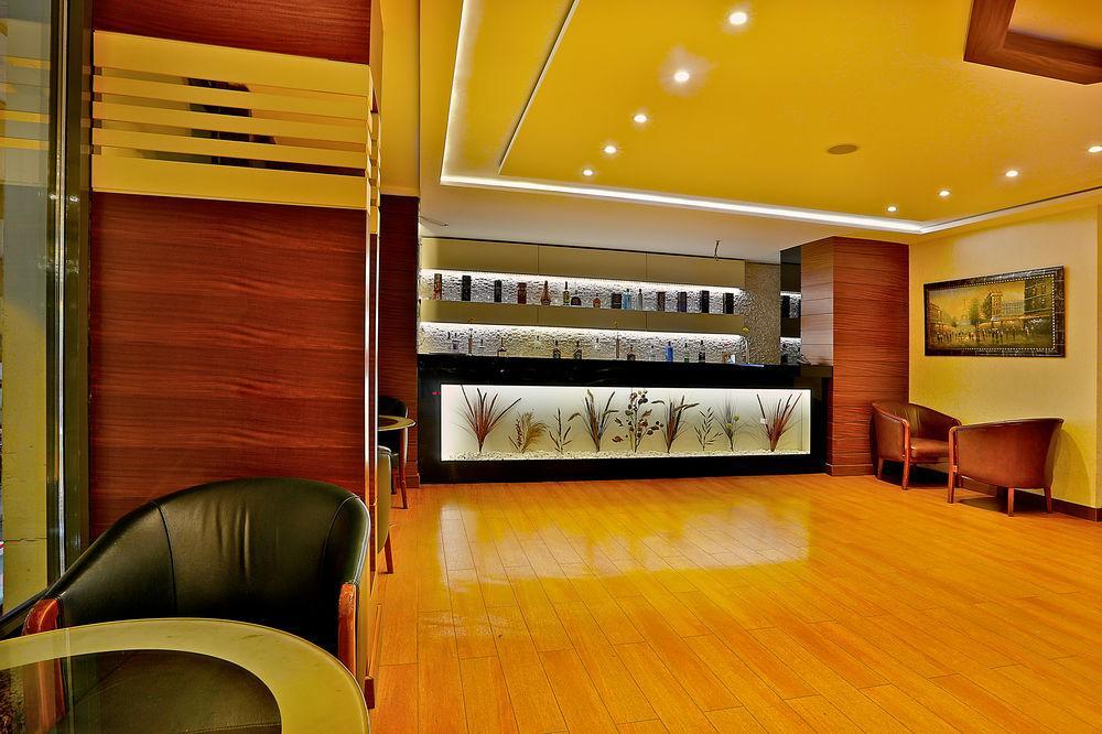 Hotel Grand Madrid