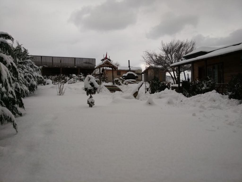 River Hotel Isakoy