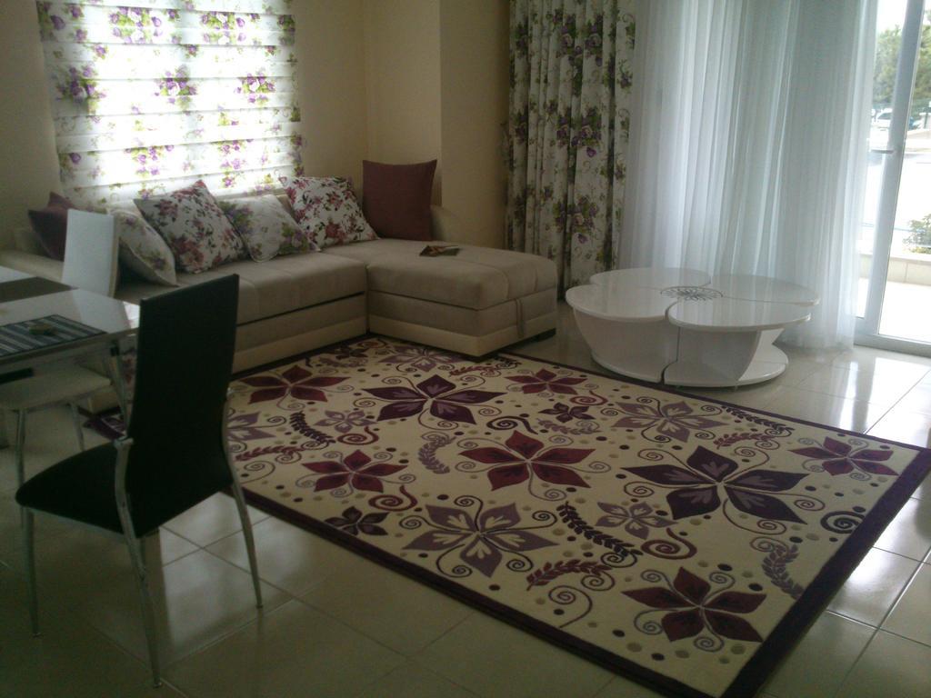 Yilmaz Delux-2 Apartment