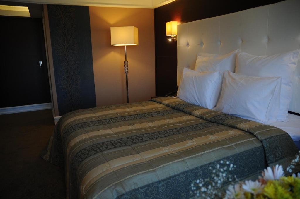 Paradise Island Hotel 3*