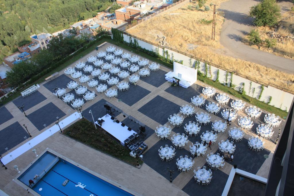 Wyndham Garden Hotel